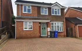 Modern Comfortable Quiet Self Contained Apartments